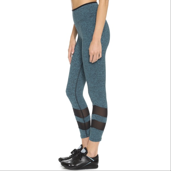 Sheer Mesh Stripes Activewear Leggings - Picture 2 of 6